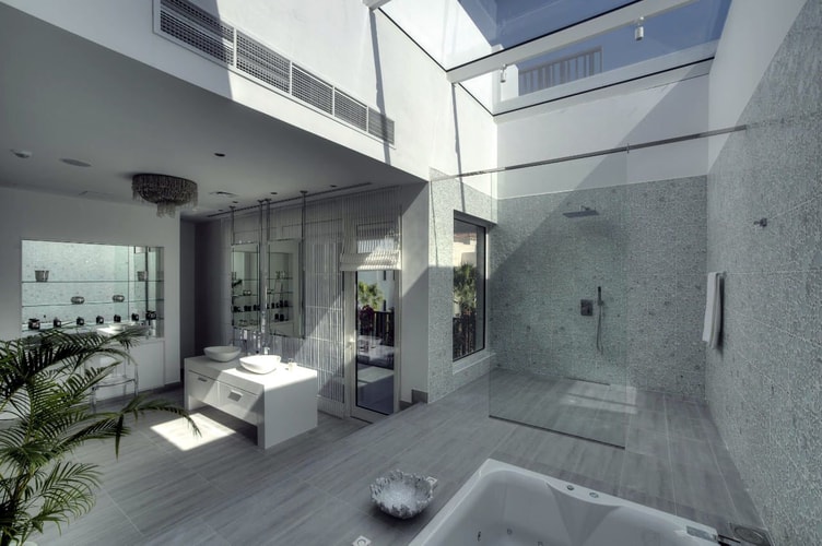 Bathing Spaces Become Beautiful