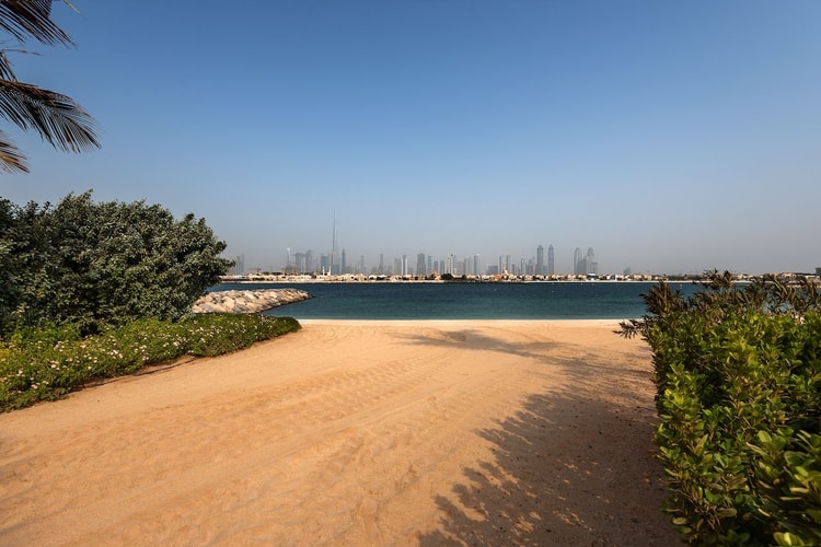 Rare Jumeirah Bay plot sells for almost double the price