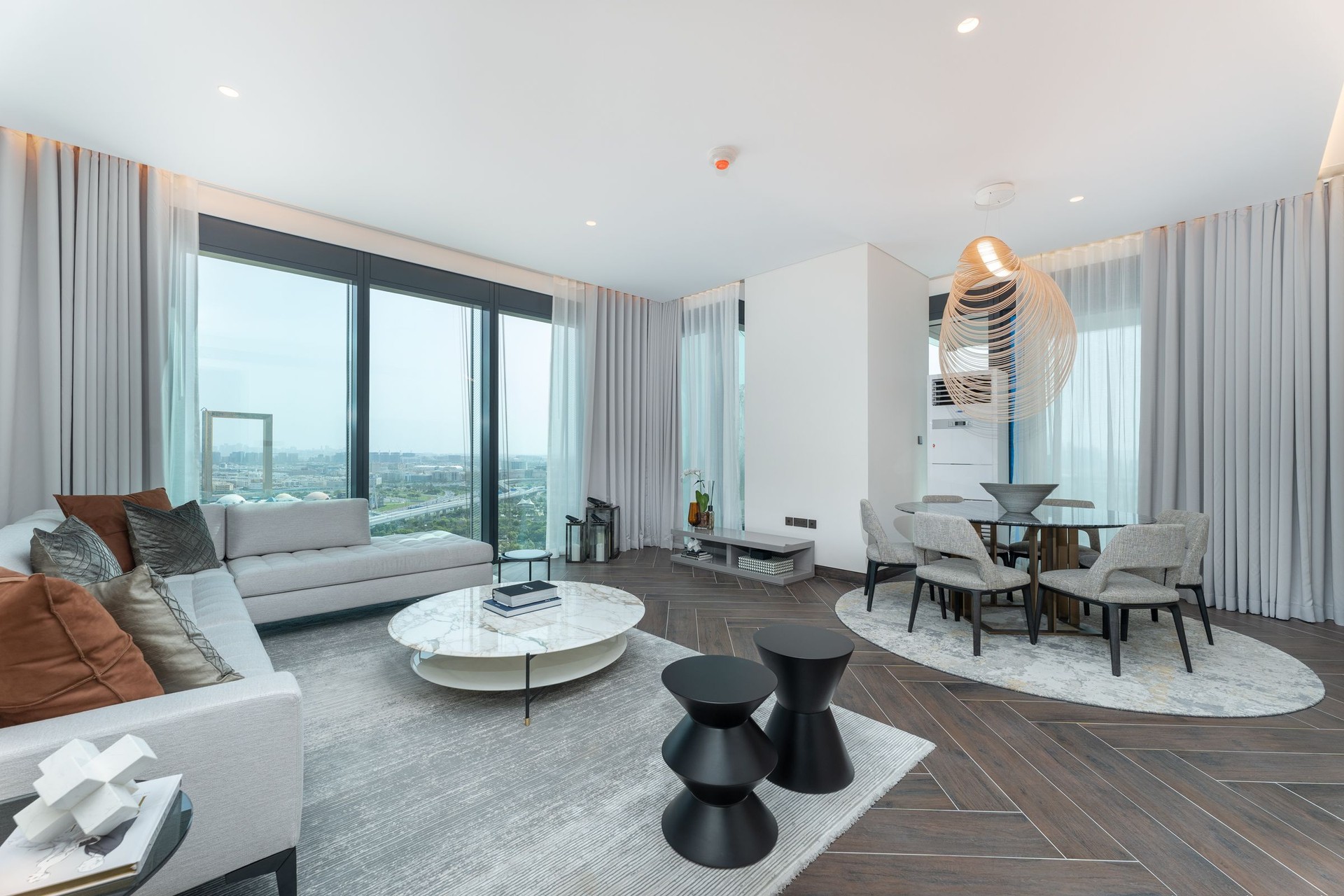 Modern, Luxury Simplex with Burj Khalifa Views in One Za’abeel: Image 1
