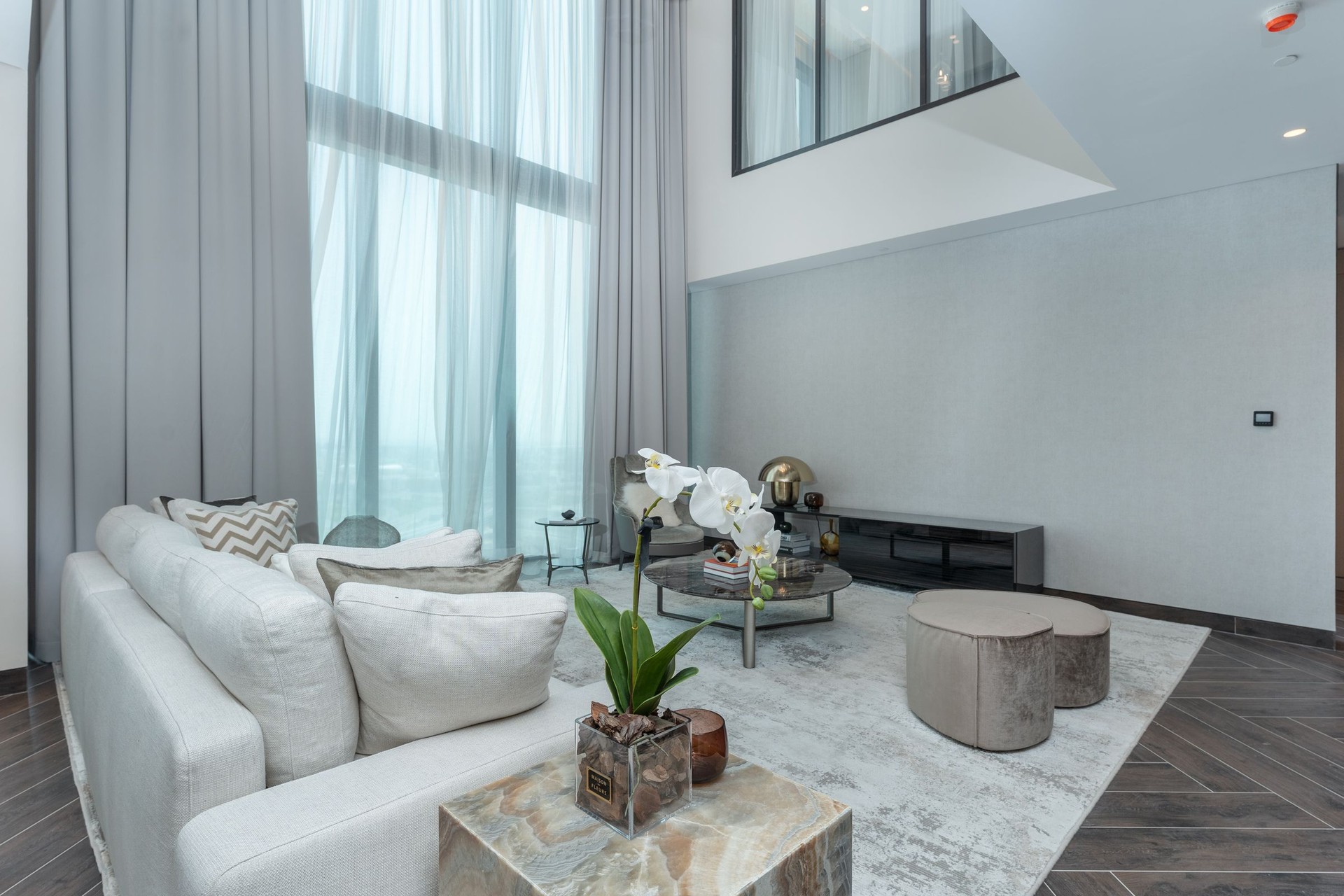 Spacious Luxury Simplex with Balcony in Five-Star One Za’abeel Residence: Image 1