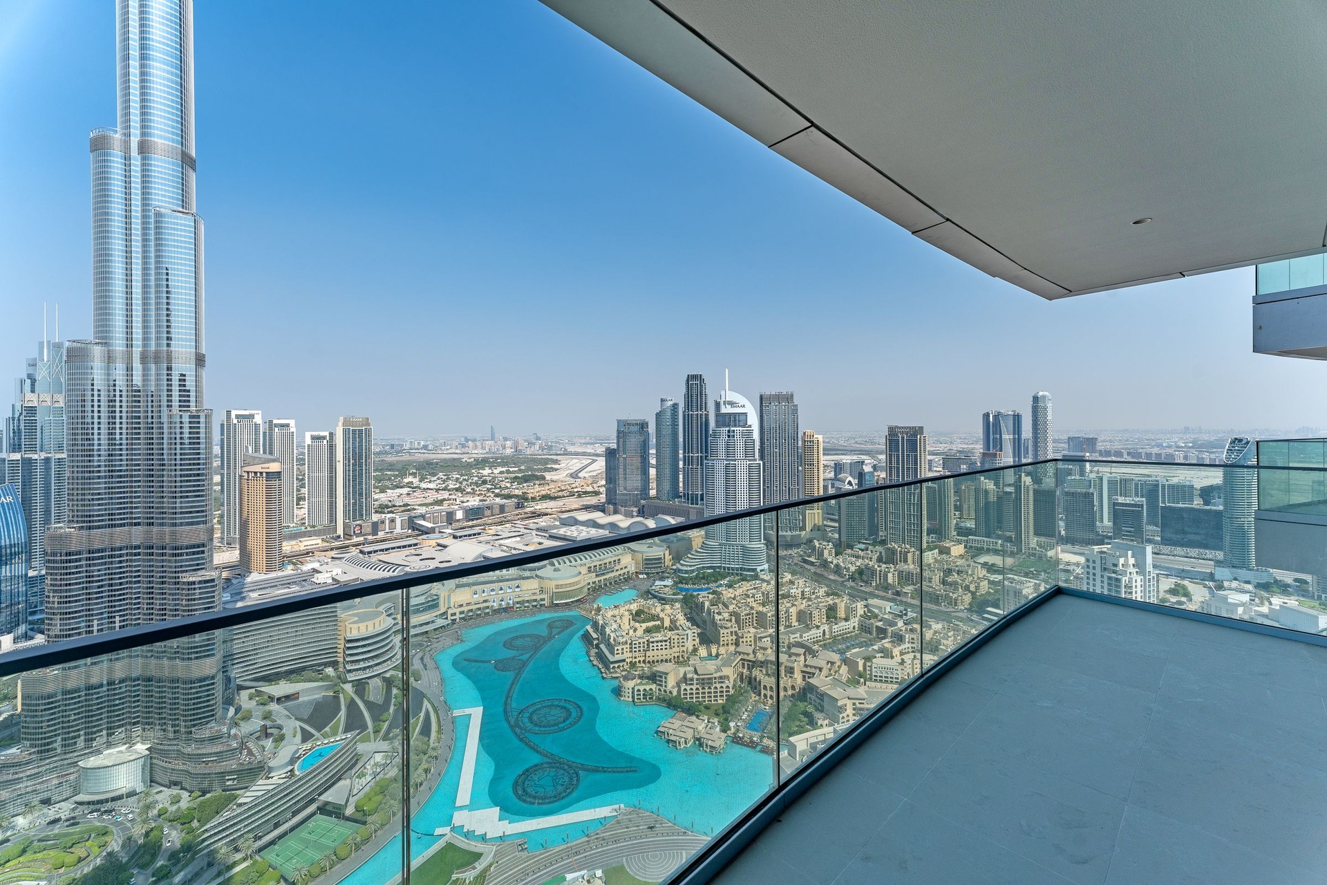 Brand New Luxury Apartment in Downtown Dubai: Image 1