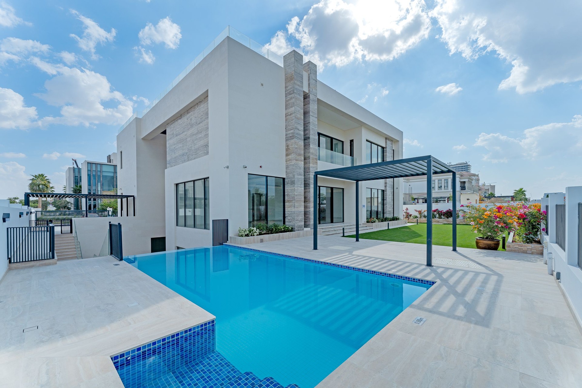Brand New Luxury Villa in Dubai Hills Estate: Image 1