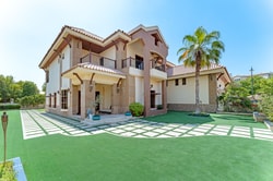 Bespoke Luxury Mansion Villa in Jumeirah Islands: Image 4