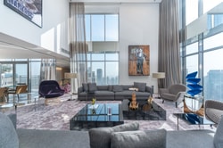 Incredible Luxury Penthouse with Panoramic Sea Views in Downtown Dubai: Image 3