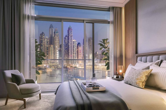Brand New, Beachfront Luxury Apartment in Dubai Harbour: Image 5