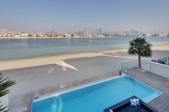 Fully Furnished Beachfront Villa On Palm Jumeirah: Image 30