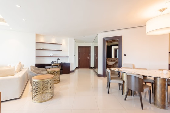 2 Bedroom Serviced Apartment in Downtown Dubai: Image 5