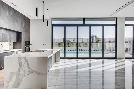 Brand-new Custom-built Villa in Dubai Hills Estate: Image 12