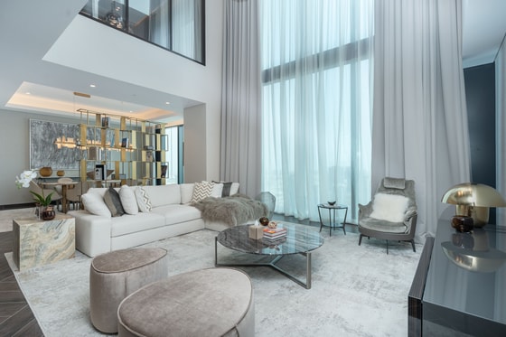 Luxury Simplex with Balcony in Exclusive One Za’abeel Residence: Image 2