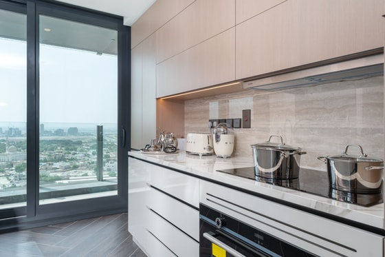 Modern Duplex with The Dubai Frame Views in One Za’abeel Luxury Residence: Image 7