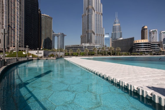 Five-star Luxury Apartment with Full Burj Views in Downtown Dubai: Image 14