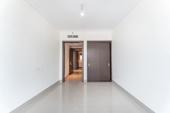 Brand New Luxury Apartment in Downtown Dubai: Image 10