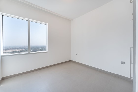 New and Vacant with Very Compelling Post Handover Payment Plan: Image 11