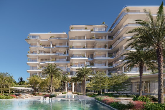Gorgeous Beachfront Duplex Apartment with City Skyline Views on Palm Jumeirah: Image 15