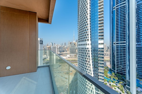 Serviced Luxury Duplex Apartment in Business Bay: Image 22
