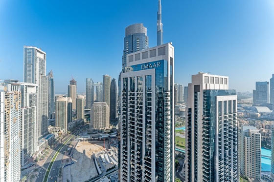 Incredible Luxury Penthouse with Panoramic Sea Views in Downtown Dubai: Image 15