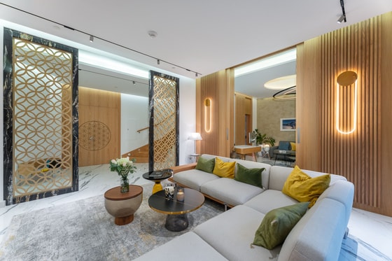 Award Winning Fairmont Penthouse on Palm Jumeirah: Image 7