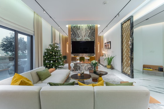 Award Winning Fairmont Penthouse on Palm Jumeirah: Image 27