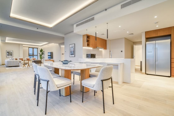 Award-winning duplex penthouse apartment in La Mer: Image 5