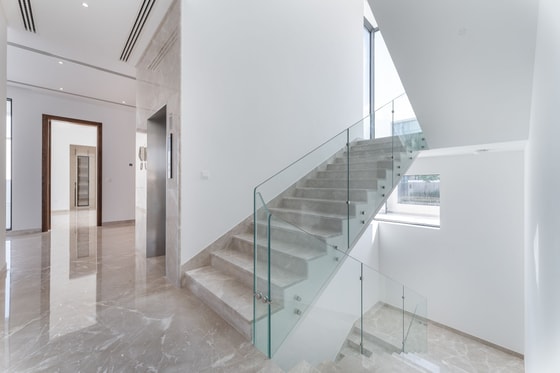 Brand New Luxury Villa in Dubai Hills Estate: Image 13