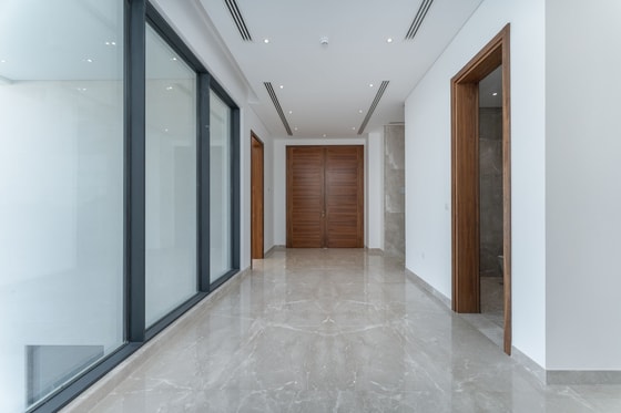 Brand New Luxury Villa in Dubai Hills Estate: Image 17