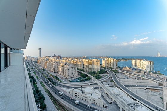VIP Designer Penthouse in Waterfront Palm Jumeirah Residence: Image 32