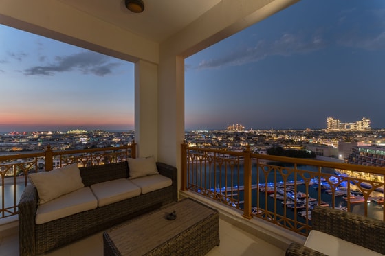 Gorgeous Corner Apartment in Luxury Palm Jumeirah: Image 32