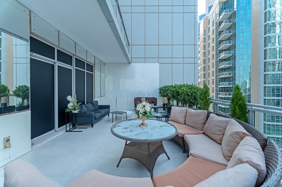 Luxury Penthouse with Spectacular Fountain Views | Owner Occupied: Image 21