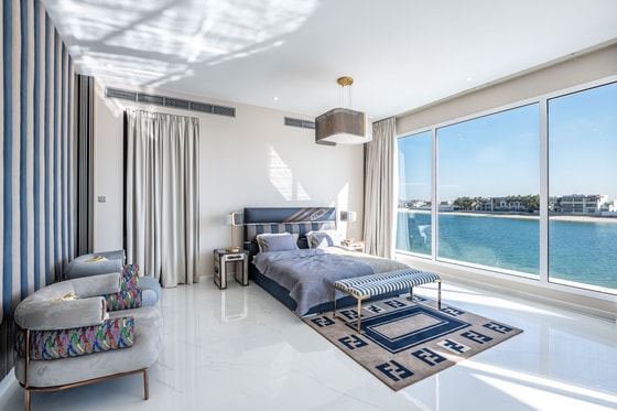 One-of-a-kind ultra-luxury Mansion Villa on Palm Jumeirah: Image 32