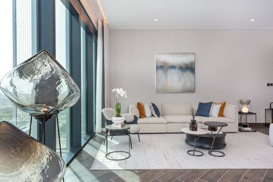 Dubai Frame view apartment in luxury One Za’abeel Residence: Image 13