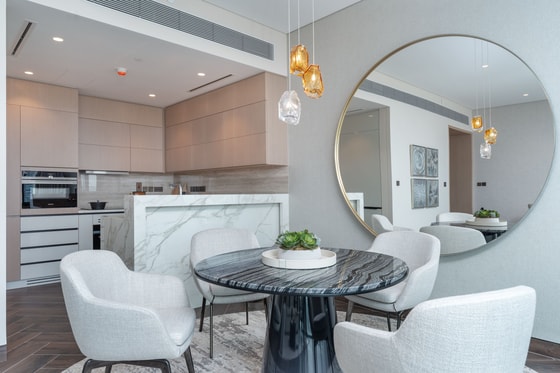 Dubai Frame view apartment in luxury One Za’abeel Residence: Image 5