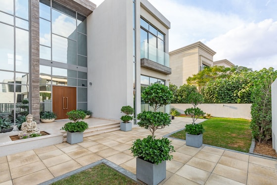 Exclusive, One-of-a-kind Custom Villa in Dubai Hills Estate: Image 5