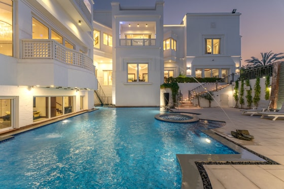 Exclusive Magnificent Villa in Emirates Hills: Image 50