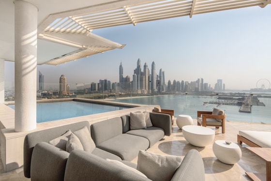 Luxury hotel penthouse on Palm Jumeirah, picture 1