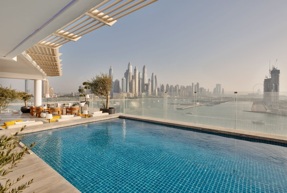 Beachfront Luxury Penthouse on Palm Jumeirah: Image 12