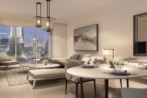 Burj Khalifa view luxury apartment in Downtown Dubai: Image 1