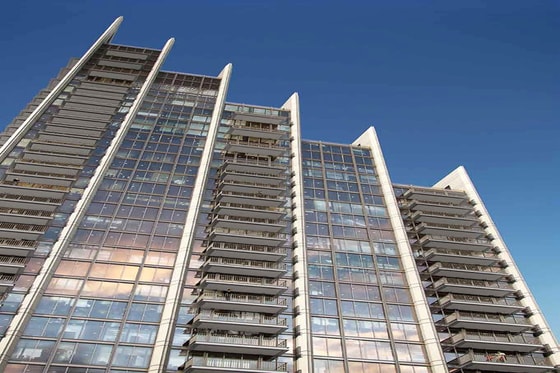 New York style luxury apartment in Downtown Dubai: Image 6