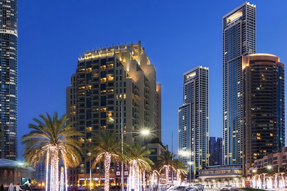 Skyline views apartment in luxury Downtown Dubai residence: Image 5