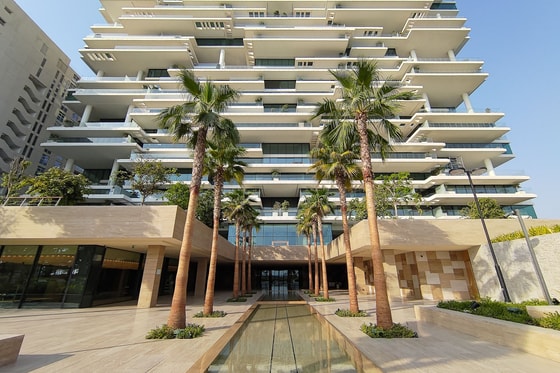 Exclusive Resale Luxury Apartment on Palm Jumeirah: Image 32