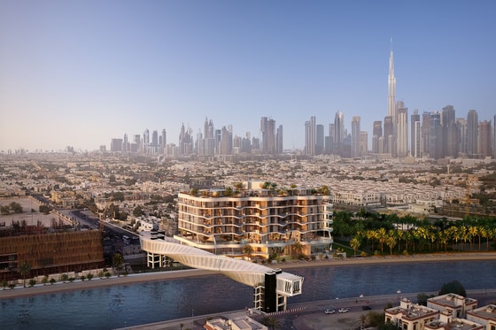 Waterfront penthouse apartment in Jumeirah, Dubai Canal: Image 1